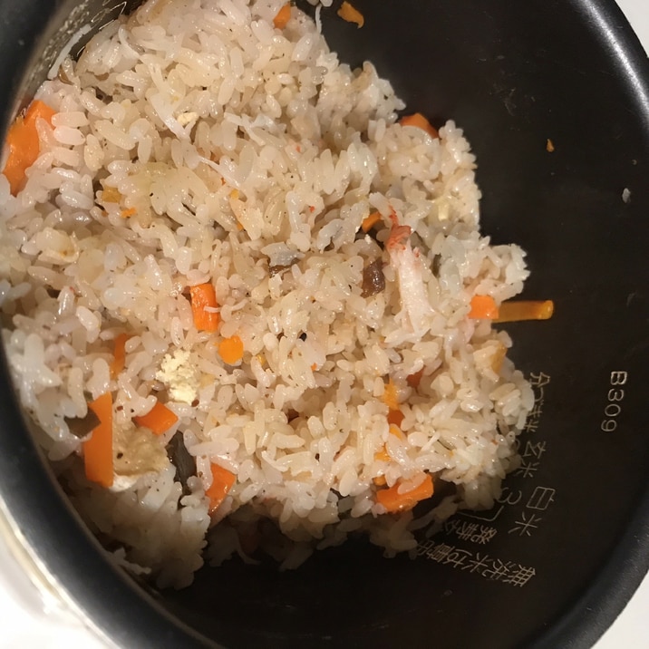 カニ缶とめんつゆで炊き込みご飯 レシピ 作り方 By シフト6522 楽天レシピ カニ缶とめんつゆで炊き込みご飯 レシピ 作り方 By シフト6522 楽天レシピ
